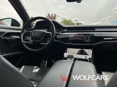 Audi S8 4.0 TFSI mHEV V8 quattro tiptronic