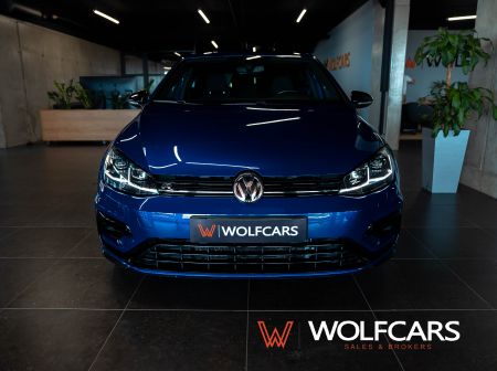 Volkswagen Golf R 7,5 2.0 TSI 4MOTION