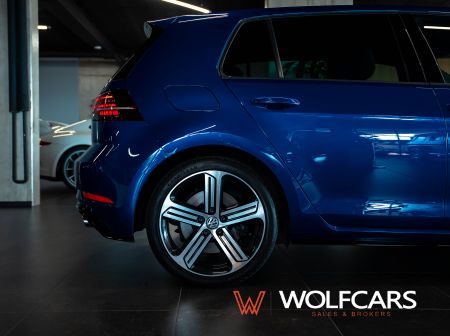 Volkswagen Golf R 7,5 2.0 TSI 4MOTION