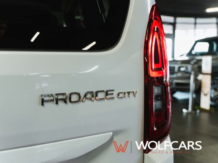 Toyota Proace City Verso Shuttle Short 1.5D 102k MT/6