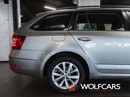 Škoda Octavia Combi 1.6TDi 115k MT 5 Ambition EU6