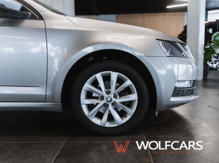 Škoda Octavia Combi 1.6TDi 115k MT 5 Ambition EU6